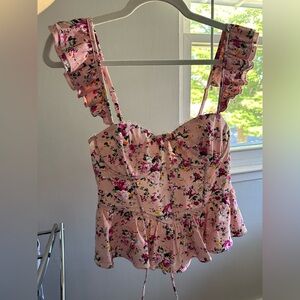 ASTR THE LABEL BAYLIN TOP IN PINK FLORAL SMALL